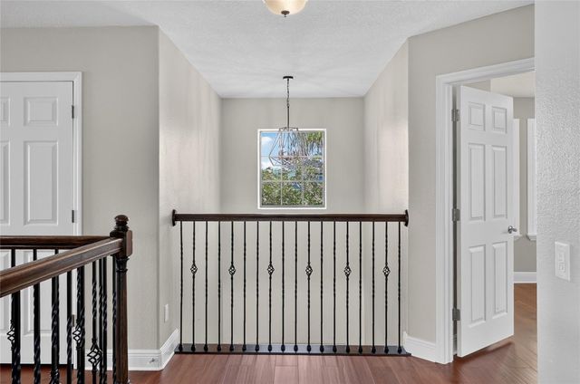 1806 NATURE VIEW DRIVE, Lutz, FL 33558