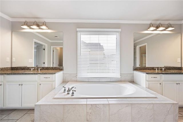 1382 Sutters Pond Drive NW, Kennesaw, GA 30152