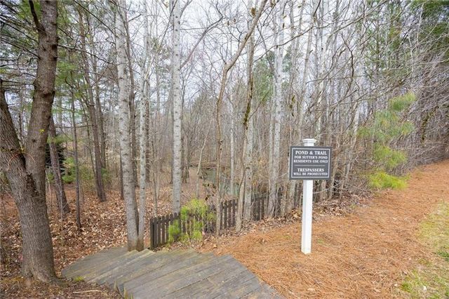 1382 Sutters Pond Drive NW, Kennesaw, GA 30152