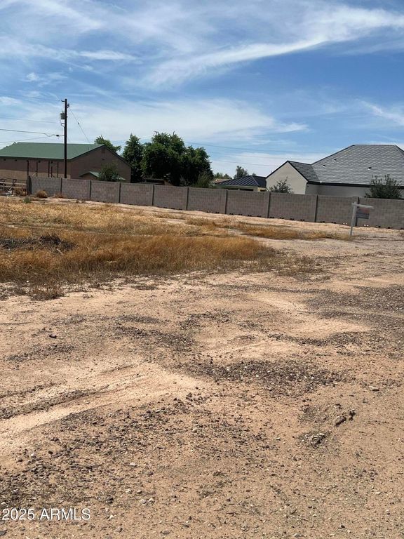 Image 11 of property listing at 0 E Jade Pl -- 1, Chandler, AZ 85286