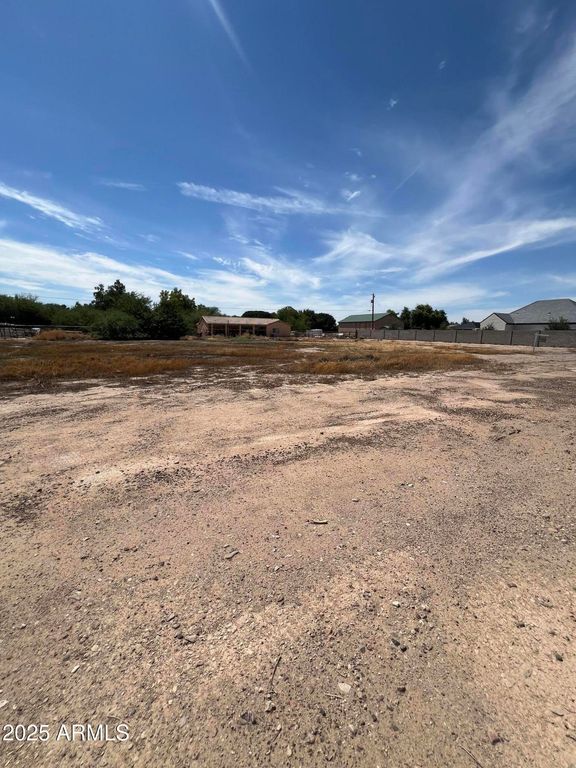 Image 15 of property listing at 0 E Jade Pl -- 1, Chandler, AZ 85286