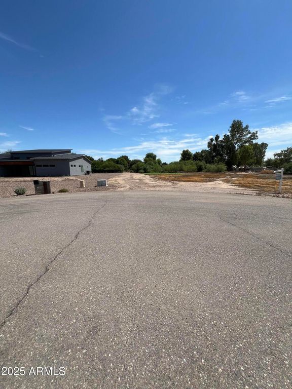 Image 17 of property listing at 0 E Jade Pl -- 1, Chandler, AZ 85286