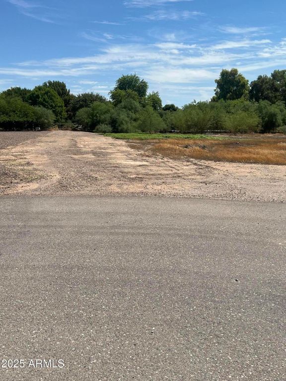 Image 18 of property listing at 0 E Jade Pl -- 1, Chandler, AZ 85286