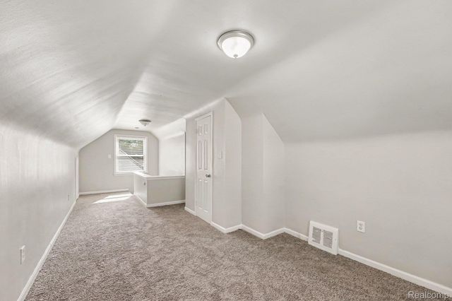 24435 Colgate Street, Dearborn Heights, MI 48125