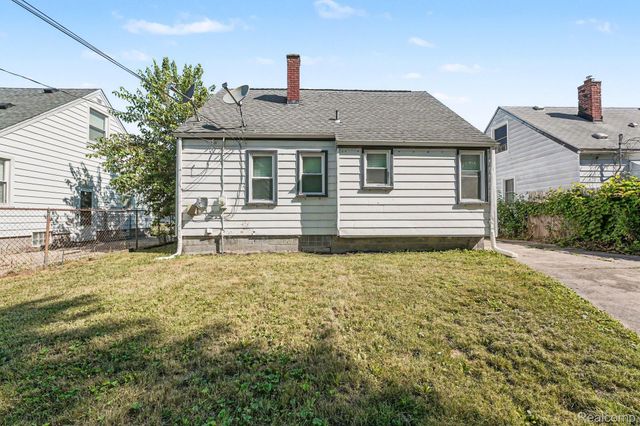 24435 Colgate Street, Dearborn Heights, MI 48125