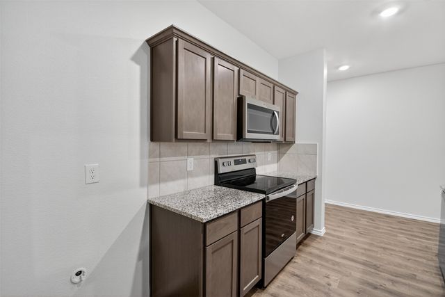 827 Rustic Way, Royse City, TX 75189