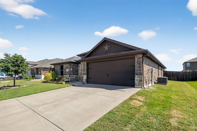 827 Rustic Way, Royse City, TX 75189