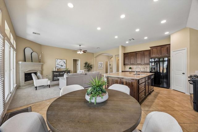 14007 Bright Glen Drive, Pearland, TX 77584