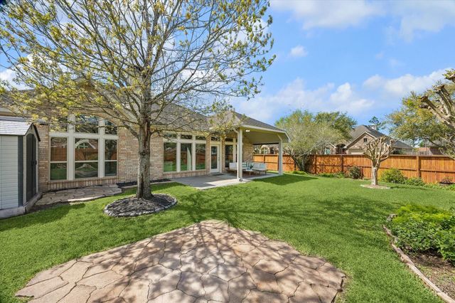 14007 Bright Glen Drive, Pearland, TX 77584