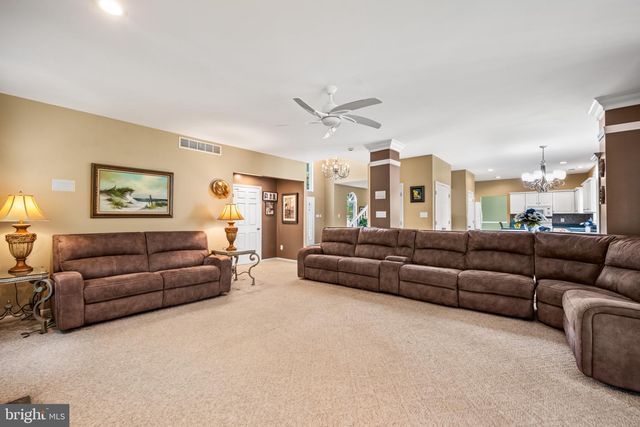 1401 HEATH CT, Williamstown, NJ 08094
