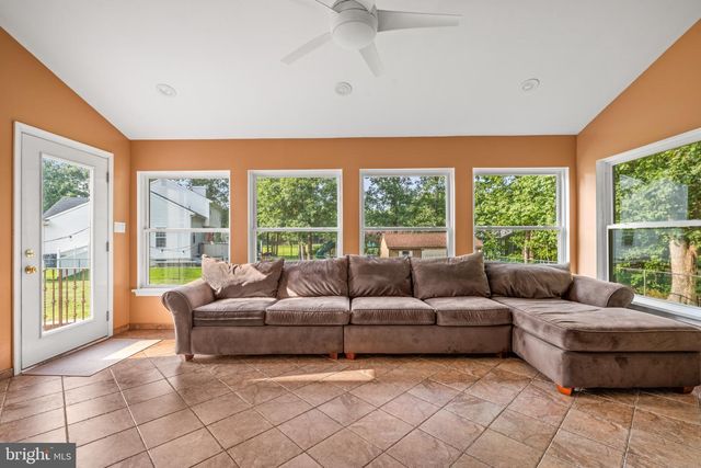 1401 HEATH CT, Williamstown, NJ 08094