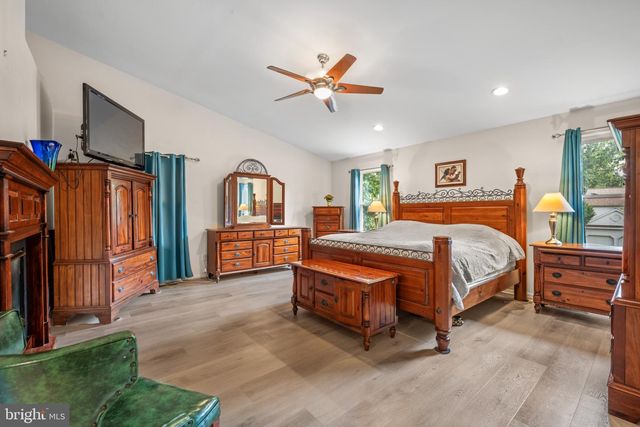 1401 HEATH CT, Williamstown, NJ 08094