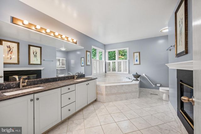 1401 HEATH CT, Williamstown, NJ 08094