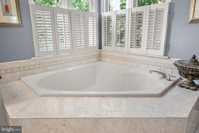 1401 HEATH CT, Williamstown, NJ 08094