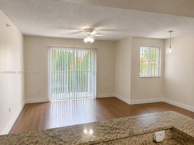 4195 N Haverhill Rd 305, West Palm Beach, FL 33417