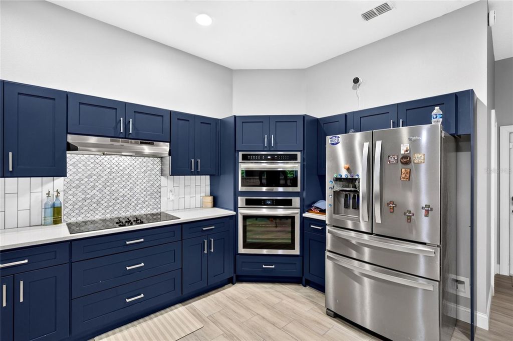 Image 24 of property listing at 7550 SW 185TH CIRCLE, Dunnellon, FL 34432