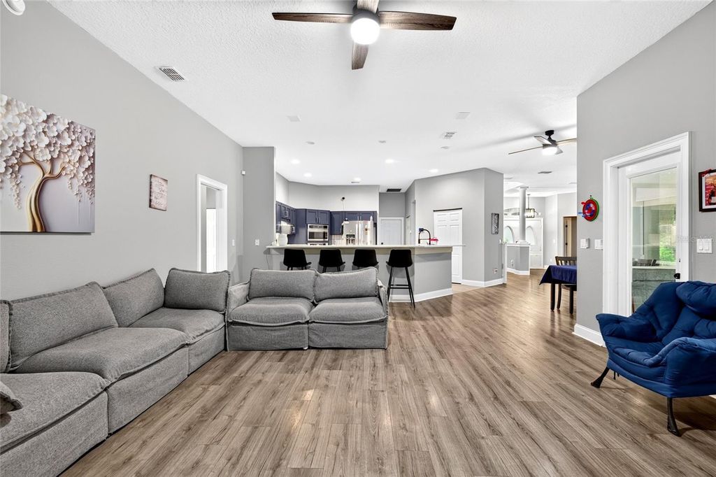 Image 31 of property listing at 7550 SW 185TH CIRCLE, Dunnellon, FL 34432