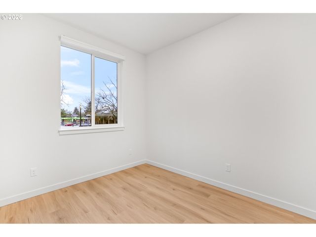 485 Ne JESSUP St, Portland, OR 97211