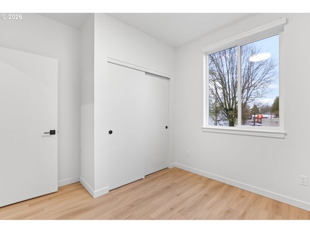 485 Ne JESSUP St, Portland, OR 97211