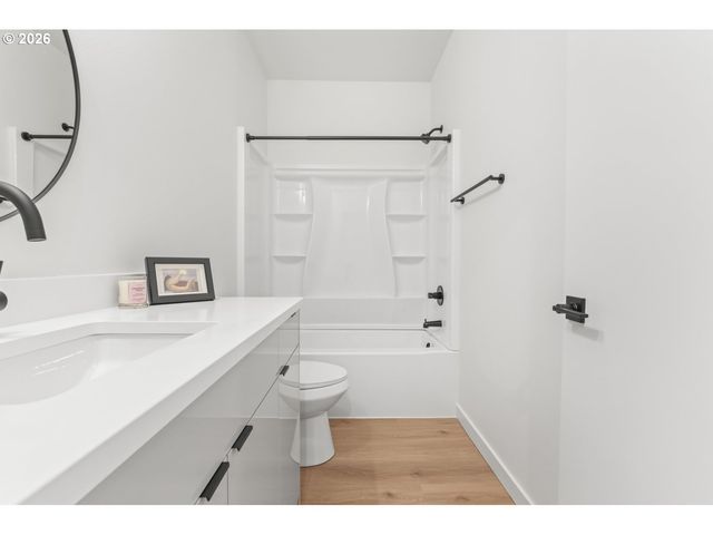 485 Ne JESSUP St, Portland, OR 97211