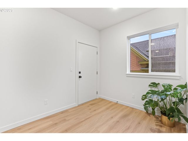 485 Ne JESSUP St, Portland, OR 97211