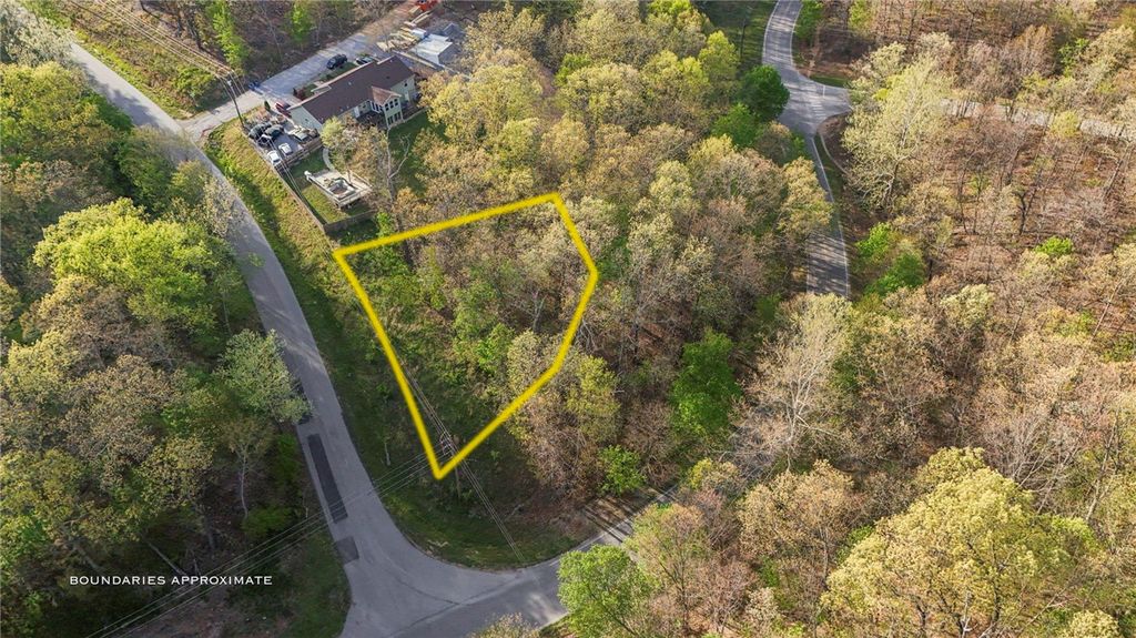 Lot 11 Block 9 Elvendon Sub, Bella Vista, AR 72715