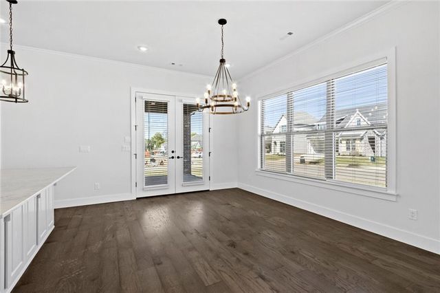6200 SW Luna Lane, Bentonville, AR 72713