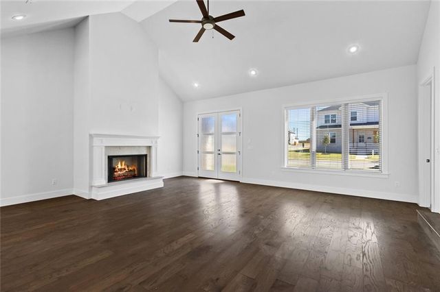 6200 SW Luna Lane, Bentonville, AR 72713