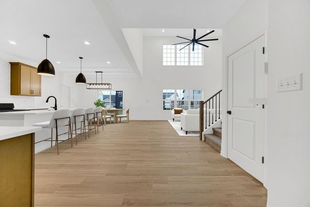 714 Verdano Terrace, Crown Point, IN 46307