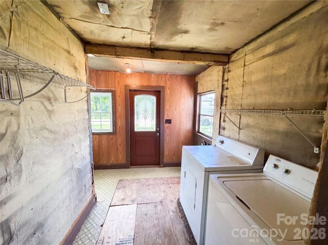 308 School Street, Rockwell, NC 28138