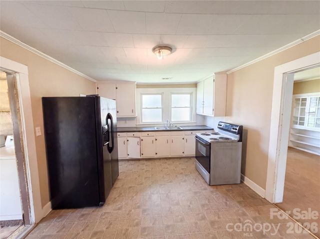 308 School Street, Rockwell, NC 28138