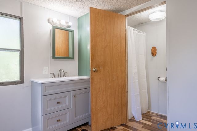 18017 Cox Rd, Sutherland, VA 23885