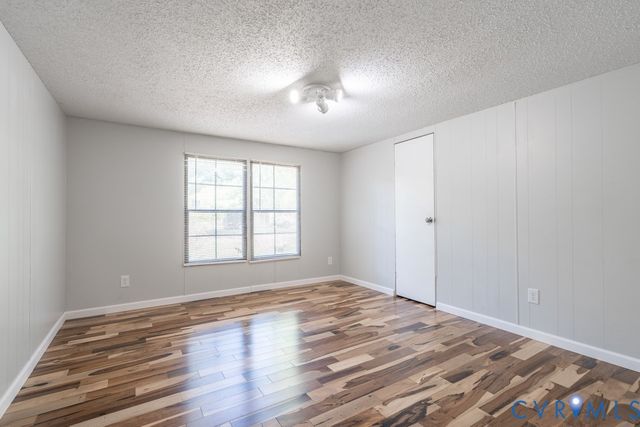 18017 Cox Rd, Sutherland, VA 23885
