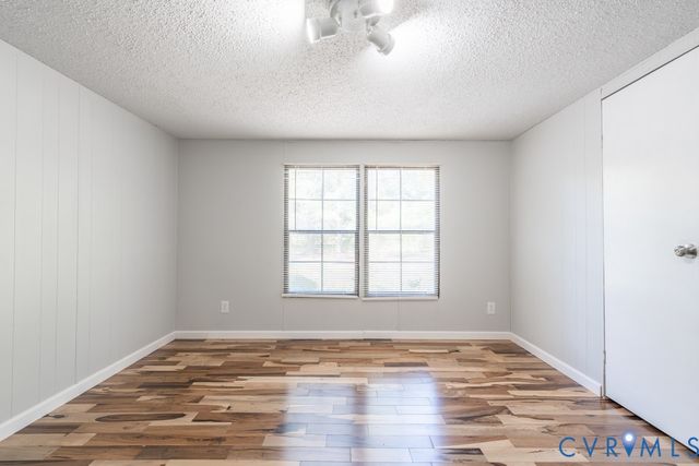 18017 Cox Rd, Sutherland, VA 23885