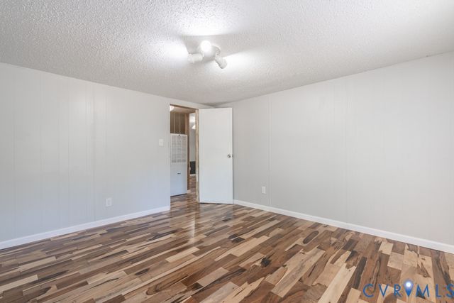 18017 Cox Rd, Sutherland, VA 23885