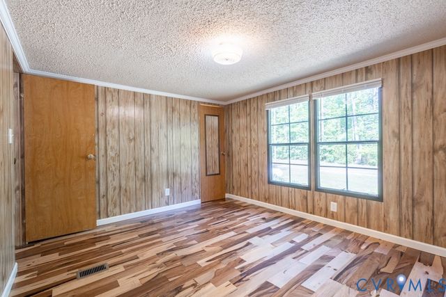 18017 Cox Rd, Sutherland, VA 23885