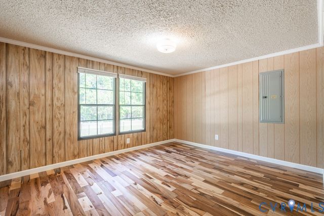 18017 Cox Rd, Sutherland, VA 23885