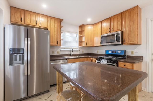 8506 Bisbee CT, Austin, TX 78745