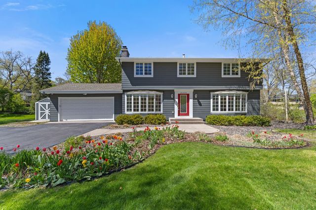 18420 29th Avenue N, Plymouth, MN 55447