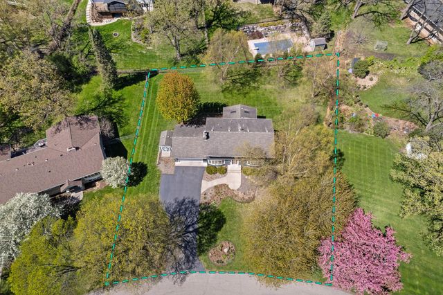18420 29th Avenue N, Plymouth, MN 55447