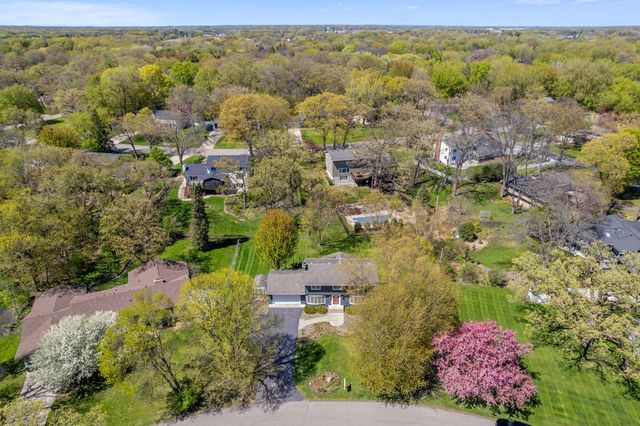 18420 29th Avenue N, Plymouth, MN 55447
