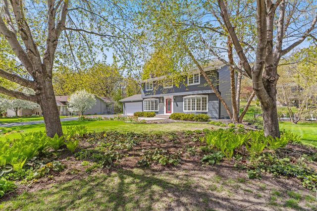 18420 29th Avenue N, Plymouth, MN 55447