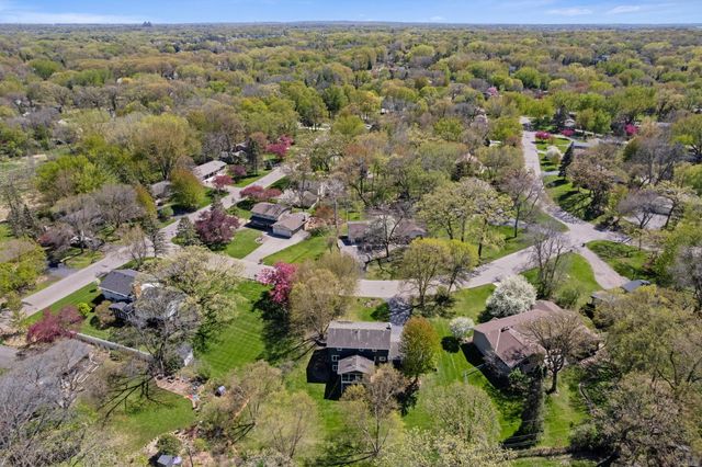18420 29th Avenue N, Plymouth, MN 55447