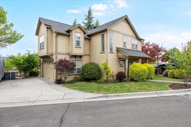 3610 Jerome Lane, Medford, OR 97504