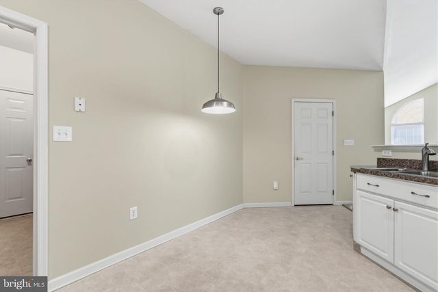 606 BELLFLOWER RD, Langhorne, PA 19047