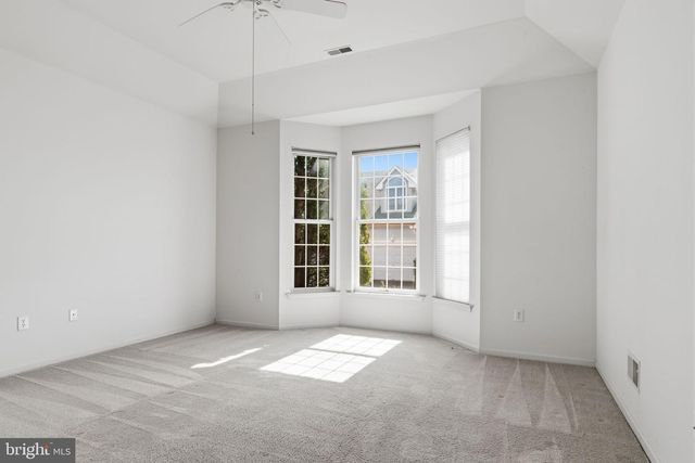 606 BELLFLOWER RD, Langhorne, PA 19047