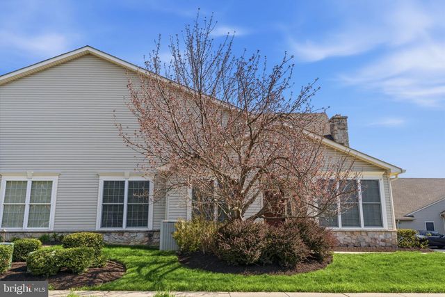 606 BELLFLOWER RD, Langhorne, PA 19047