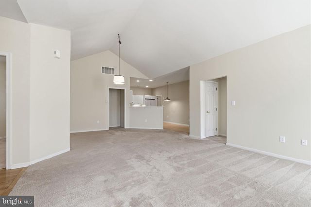 606 BELLFLOWER RD, Langhorne, PA 19047