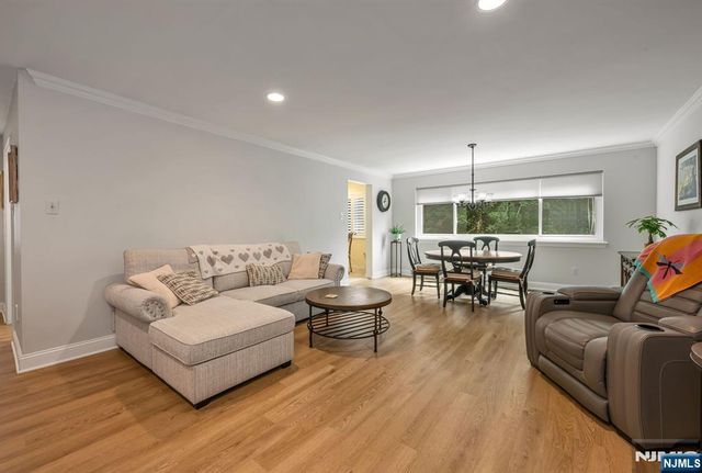 191 Yorktowne Court 191B, Twp Of Washington, NJ 07676