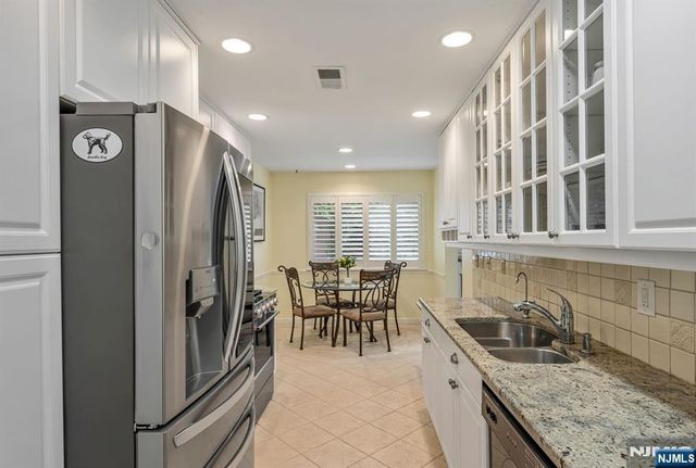 191 Yorktowne Court 191B, Twp Of Washington, NJ 07676